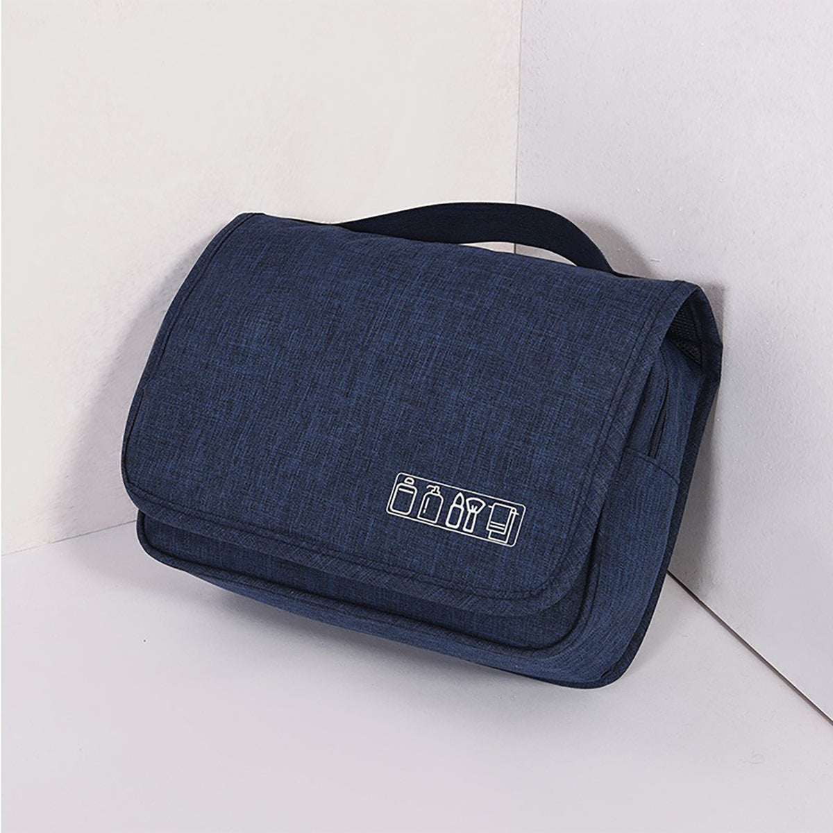 Hanging Toiletry Bag in Navy